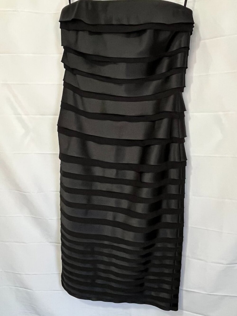 White House Black Market Black Cocktail Dress Size 8 Tiered Satin Strapless